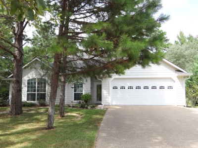 Holly Lake Ranch Texas Gated Home For Sale - image 3
