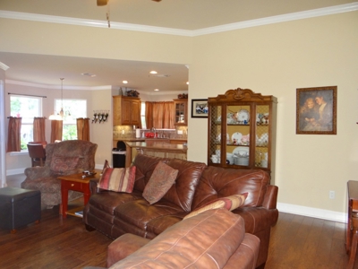 Holly Lake Ranch Texas Gated Home For Sale - image 11