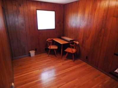 Online Only Absolute Auction Independence, MO Home on 40Hwy - image 28