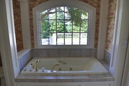 Country Home in Ky For Sale at Online Only Auction - image 8