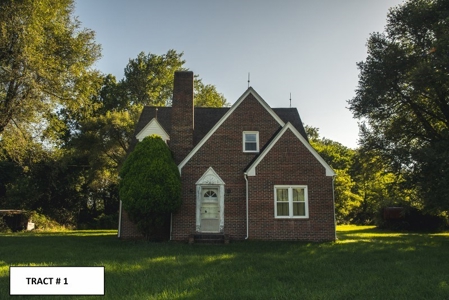 Country Home on 2 Acres for Sale at Absolute Auction in VA! - image 1
