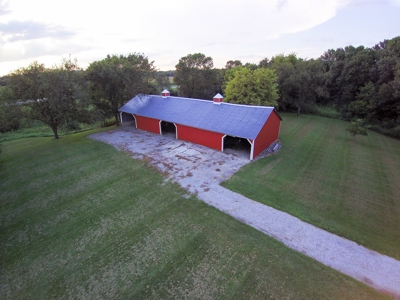 Carlinville County Home Estate For Sale with Acreage - image 4