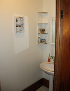 Charming 1 1/2 Sty 3 Bd. Home at Auction in Yates Center, KS - image 1