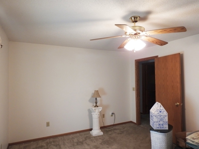 Wilhoit Sale - Bid On-Site Only - image 46