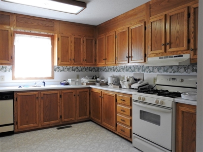 Wilhoit Sale - Bid On-Site Only - image 33