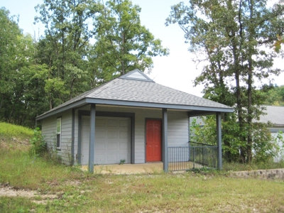 Country Home For Sale in Missouri!  60 Acres With Big House! - image 4
