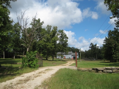 Country Home For Sale in Missouri!  60 Acres With Big House! - image 8