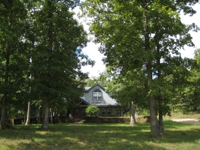 Country Home For Sale in Missouri!  60 Acres With Big House! - image 11