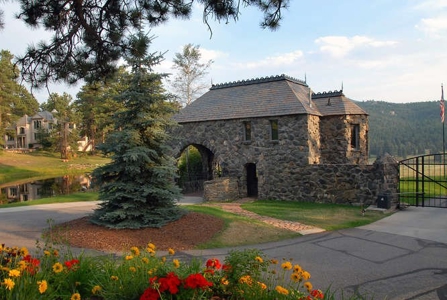 Colorado Serenity Falls Estate - image 6