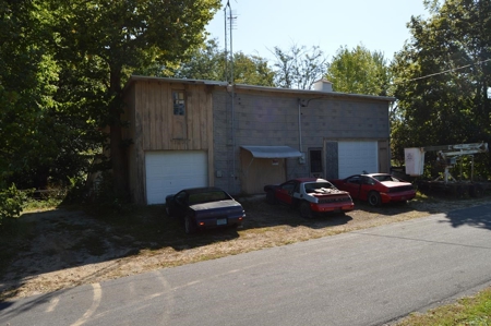 Hustisford WI waterfront home sold at auction - image 21