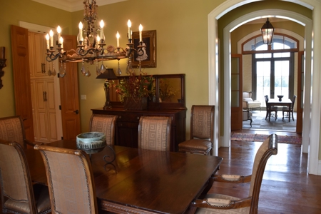 Waterfront Home For Sale in Jackson TN, 40 acres - image 28