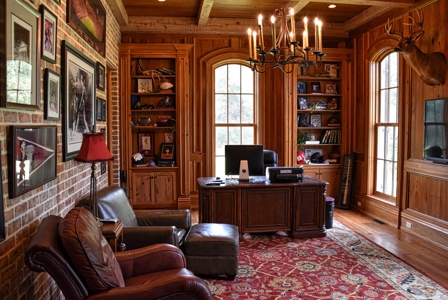 Waterfront Home For Sale in Jackson TN, 40 acres - image 14