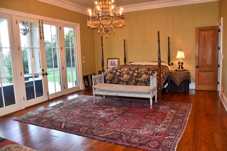 Waterfront Home For Sale in Jackson TN, 40 acres - image 18