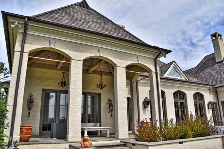 Waterfront Home For Sale in Jackson TN, 40 acres - image 9