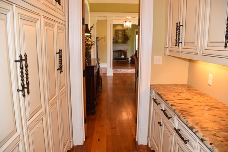 Waterfront Home For Sale in Jackson TN, 40 acres - image 41