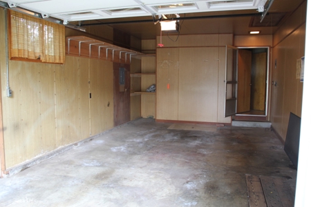 106 South Pine Stonington Illinois Online Auction - image 34