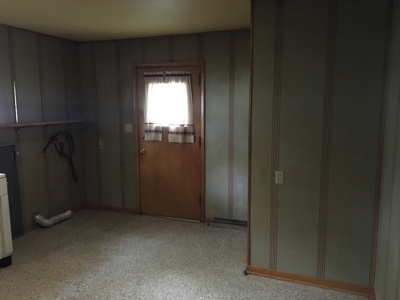 106 South Pine Stonington Illinois Online Auction - image 14