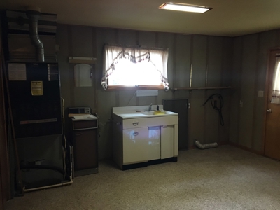 106 South Pine Stonington Illinois Online Auction - image 15