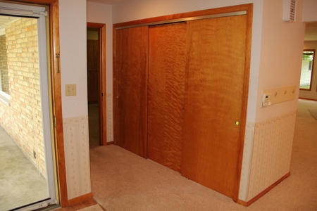 106 South Pine Stonington Illinois Online Auction - image 38