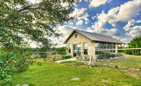 Luxury Hill Country Estate For Sale Kerrville TX - Views - image 20