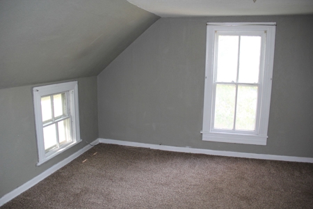 Nice 4 Bedroom Home at Absolute Auction in Emporia, Kansas - image 23