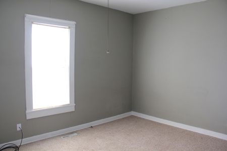 Nice 4 Bedroom Home at Absolute Auction in Emporia, Kansas - image 17