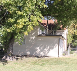 Nice 4 Bedroom Home at Absolute Auction in Emporia, Kansas - image 31