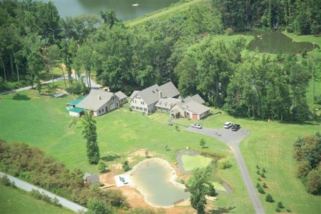 Luxury Country Estate - image 6