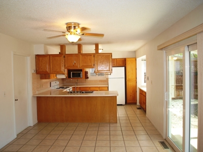 3 Bedroom Home for sale in Grand Junction Co with Solar - image 2