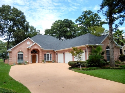 East Texas Golf Course Home For Sale In Eagle's Bluff - image 2