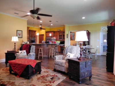 East Texas Golf Course Home For Sale In Eagle's Bluff - image 23