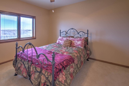 4 Bedroom Home for Sale in Southwind Country Club Estates - image 49