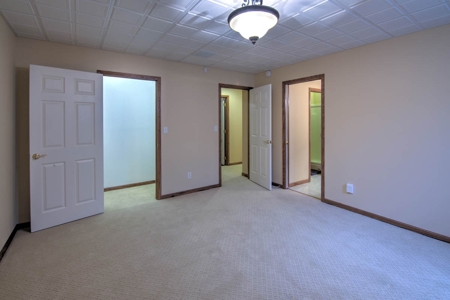 4 Bedroom Home for Sale in Southwind Country Club Estates - image 28
