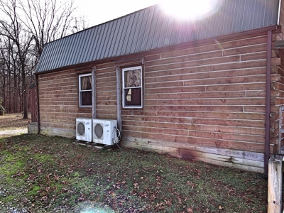 Income Producing Cabins - image 18