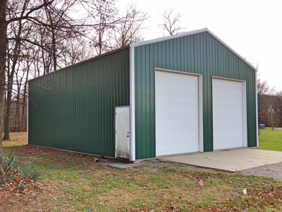 Income Producing Cabins - image 15