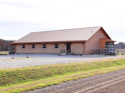 Income Producing Cabins - image 20