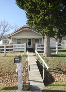 Minimum Opening Bid Real Estate Auction in Meriden, KS - image 3