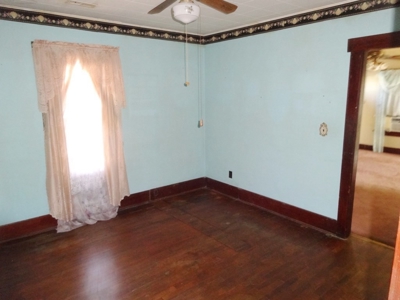 Minimum Opening Bid Real Estate Auction in Meriden, KS - image 21