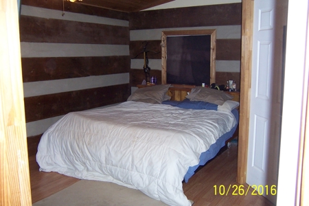 Hemlock Built Home with Free Gas 12 Ac. m/l - image 7