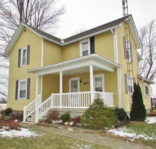 Nice Country Home and Farm Land for Auction - image 12