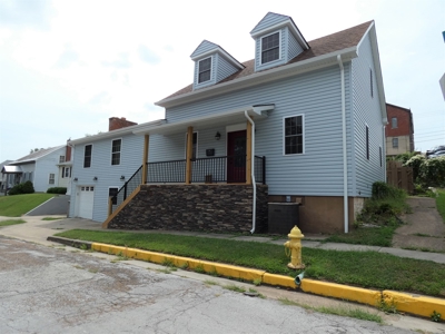 Updated Historic Home For Sale in Hermann, MO - image 17