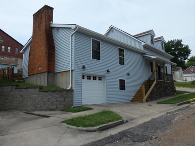 Updated Historic Home For Sale in Hermann, MO - image 18