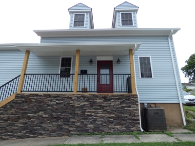 Updated Historic Home For Sale in Hermann, MO - image 20
