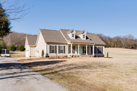 Tn Country Ranch Home 1.27 Acres For Sale Culleoka, Tn - image 2