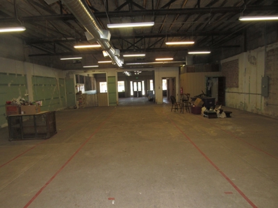 Commercial Real Estate W/ High Traffic - image 19