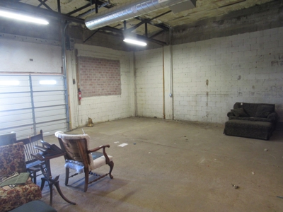Commercial Real Estate W/ High Traffic - image 21