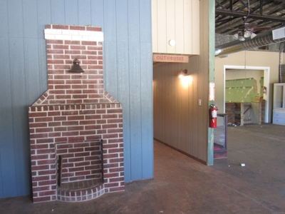Commercial Real Estate W/ High Traffic - image 16