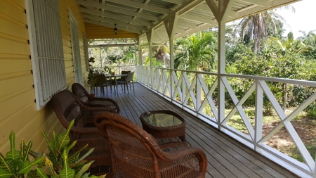 Fully Titled  Caribbean Beach home Big Creek Bocas del Toro - image 5