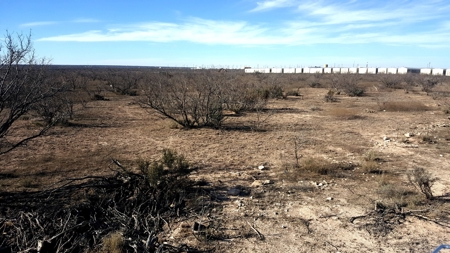 10 Acres Commercial Land Eh Industrial Park Big Lake, Texas - image 2