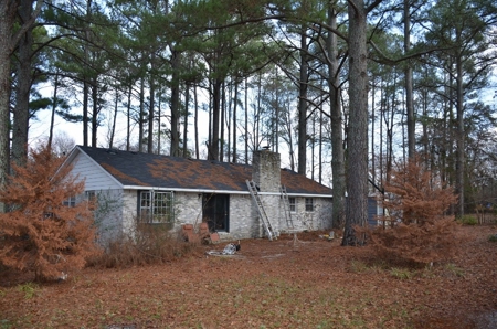 3 Bedroom Home on 3.69 Acres Hartselle, Alabama - image 10